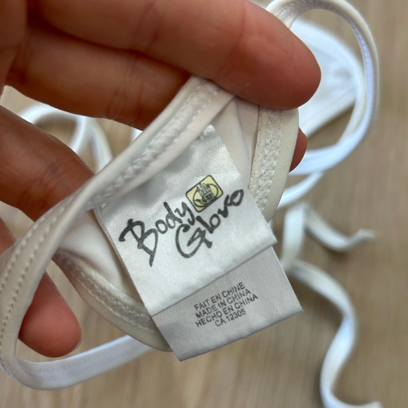 Body Glove Thong Side Tie Bikini Bottom S - Picture 4 of 5